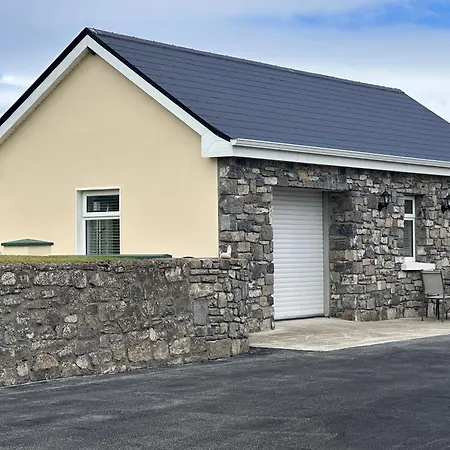 The Waters Edge Holiday home