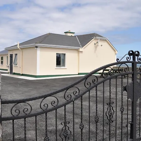 Holiday home The Waters Edge Aughris