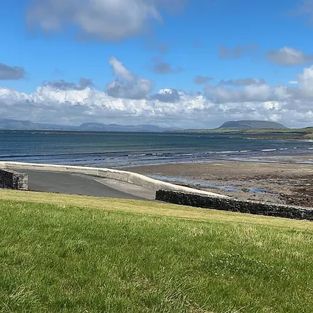 The Waters Edge Dom wakacyjny *