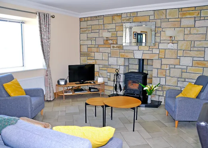 The Waters Edge * Aughris